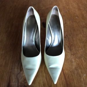 Cream Nine West Heels
